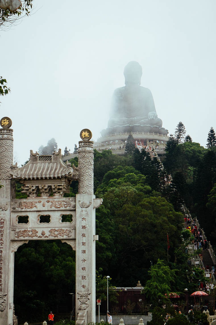 Tian Tan Buddha